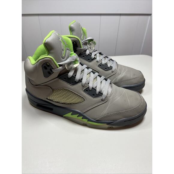 Size 10.5 - Jordan 5 Retro Green Bean - Picture 2 of 8